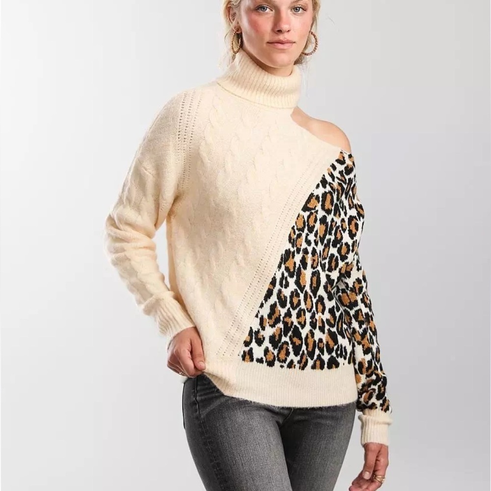 BKE oversized Off-Shoulder Cream and Brown Sweater
